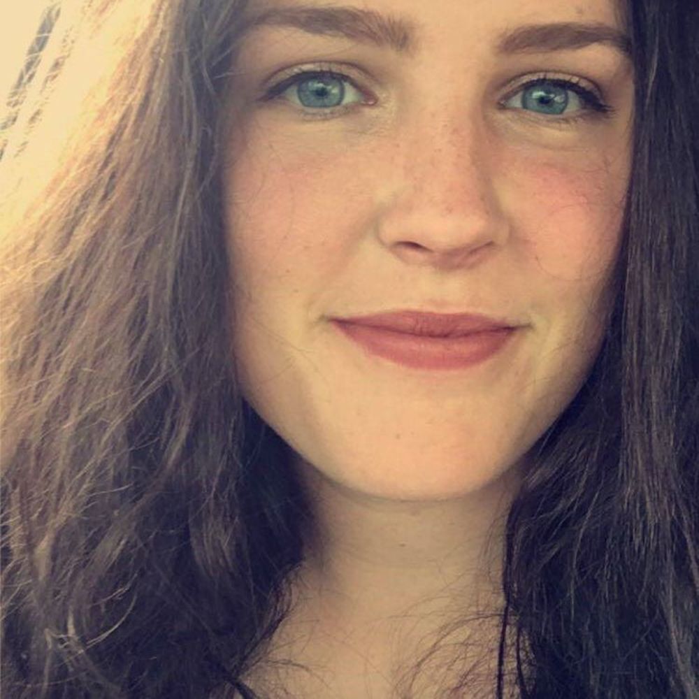 Meet your Posher, Danna